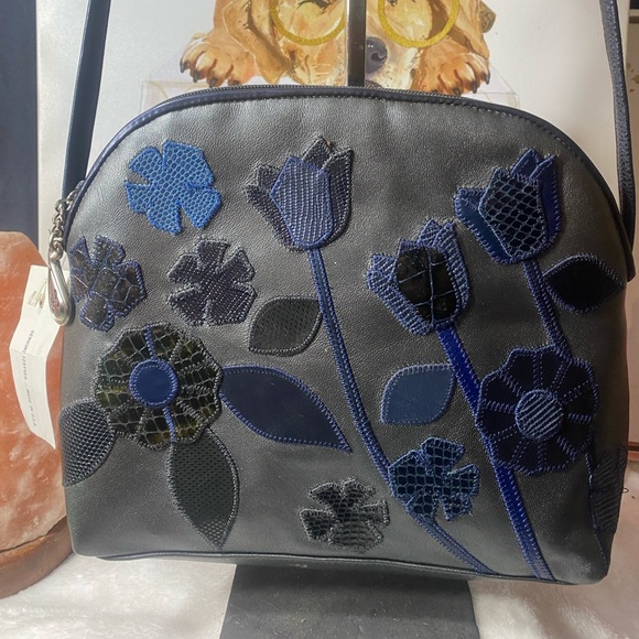 Sharif Handbags - NWT Accents by Sharif Leather Crossbody Bag Sharif Designs LTD Made in USA